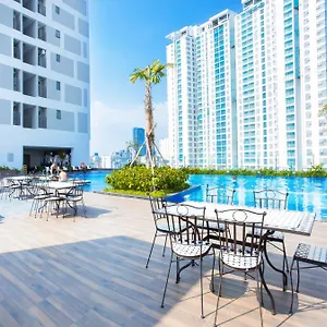 Awesome Rivergate Apartment - Cbd In Hcm City 호치민